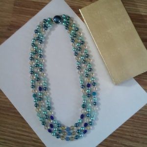 Vintage Necklace 3 Shades of Blue and Cream In Box 3 Stands Hangs 11 1/2"